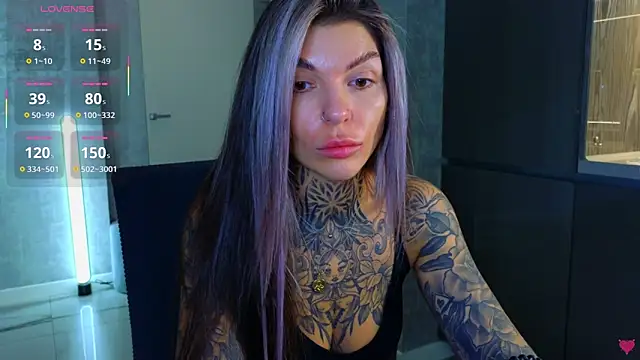 Snapshot of tattooedBabyy chatting on September 30, 2025, 6:30 am tattooedBabyy online show from September 30, 2025, 6:30 am