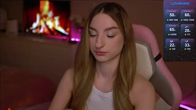 Snapshot of Lexy_kiky chatting on February 6, 2025, 11:48 pm Lexy kiky online show from February 6, 2025, 11:48 pm