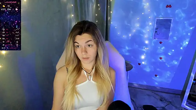 Snapshot of Sweet_me_ chatting on October 1, 2025, 5:34 am Sweet me online show from October 1, 2025, 5:34 am