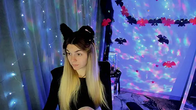 Snapshot of Sweet_me_ chatting on November 1, 2025, 7:02 am Sweet me online show from November 1, 2025, 7:02 am