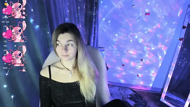 Snapshot of Sweet_me_ chatting on December 5, 2025, 7:18 am Sweet me online show from December 5, 2025, 7:18 am