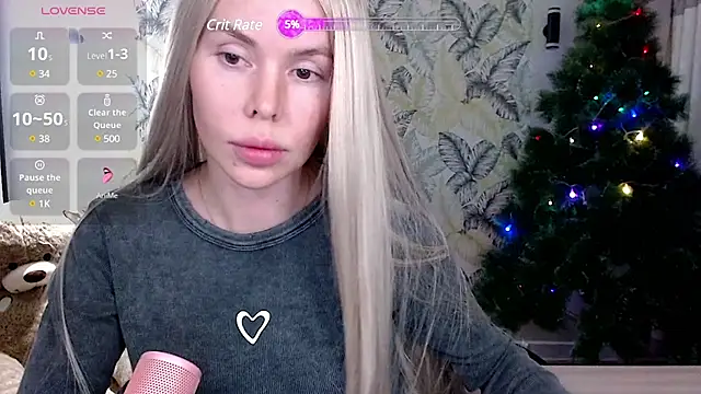 Marmalade Fox online show from December 26, 2024, 10:26 am