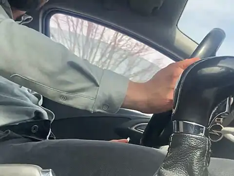 beyourself1323 online show from March 11, 2025, 9:45 am