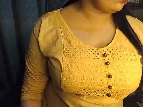 Snapshot of Trezza chatting on January 15, 2026, 8:56 pm Trezza online show from January 15, 2026, 8:56 pm