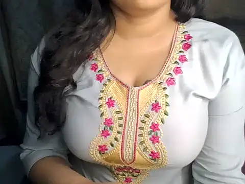 Trezza online show from October 2, 2025, 5:00 am