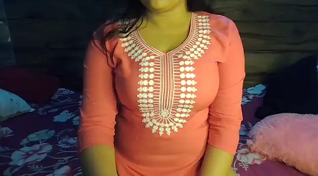 Trezza online show from March 21, 2025, 5:34 pm