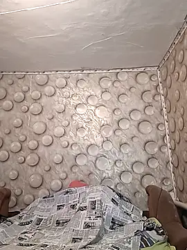 FameLara online show from March 27, 2026, 9:32 am