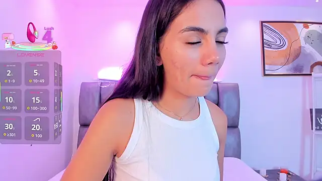 Snapshot of martina_mancini chatting on November 10, 2025, 11:48 am martina mancini online show from November 10, 2025, 11:48 am