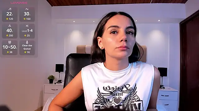 martina mancini online show from July 11, 2026, 1:33 pm