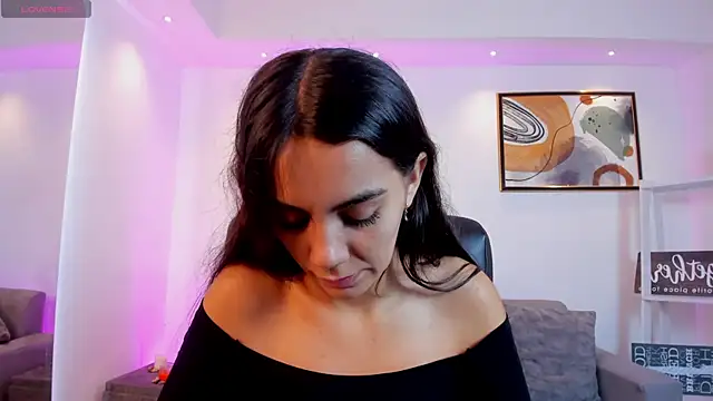 martina mancini online show from June 30, 2026, 1:11 pm
