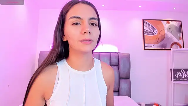 Snapshot of martina_mancini chatting on November 6, 2025, 12:53 pm martina mancini online show from November 6, 2025, 12:53 pm