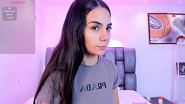 Snapshot of martina_mancini chatting on November 4, 2025, 12:09 pm martina mancini online show from November 4, 2025, 12:09 pm