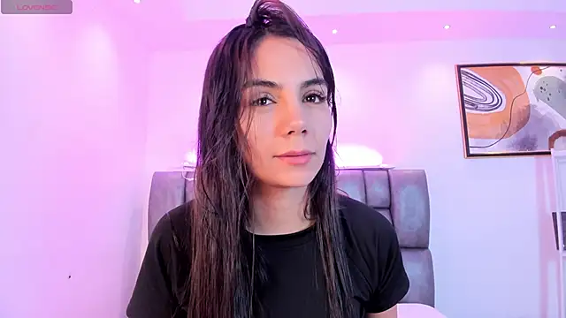 Snapshot of martina_mancini chatting on November 19, 2025, 12:05 pm martina mancini online show from November 19, 2025, 12:05 pm