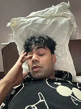 zecd14 online show from December 17, 2024, 11:49 am