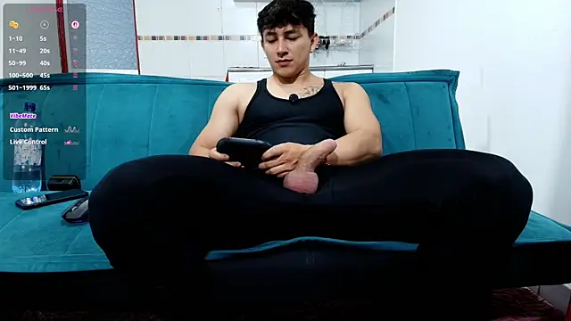 Snapshot of jacques_cardiet chatting on December 1, 2025, 11:55 am jacques cardiet online show from December 1, 2025, 11:55 am