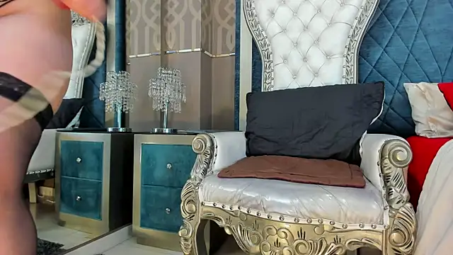 Snapshot of Janna_Rousse_ chatting on November 7, 2025, 12:21 pm Janna Rousse online show from November 7, 2025, 12:21 pm