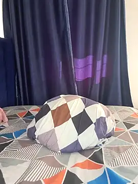 Snapshot of creamy_shaah chatting on February 9, 2025, 1:14 pm creamy shaah online show from February 9, 2025, 1:14 pm