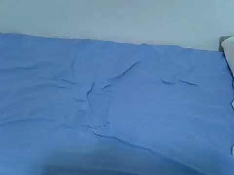 Snapshot of drowllie chatting on October 24, 2025, 4:06 pm drowllie online show from October 24, 2025, 4:06 pm