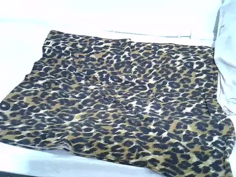 Snapshot of drowllie chatting on November 2, 2025, 4:01 pm drowllie online show from November 2, 2025, 4:01 pm