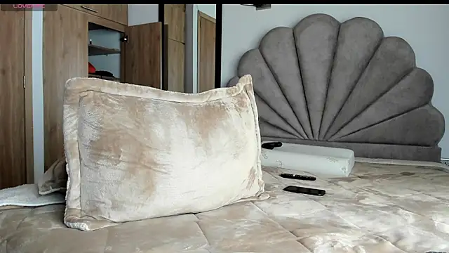 manucute 23  online show from March 9, 2026, 3:48 pm