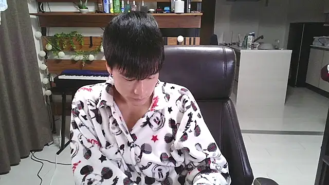 IroManager online show from October 24, 2025, 12:48 pm