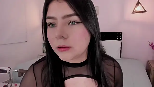 Snapshot of Oriana_Guzman chatting on September 25, 2025, 11:11 pm Oriana Guzman online show from September 25, 2025, 11:11 pm