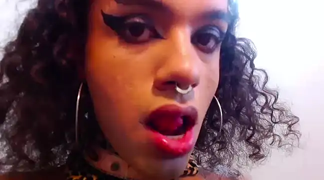 Snapshot of Foxy_Ella_ chatting on February 28, 2025, 5:59 pm Foxy Ella online show from February 28, 2025, 5:59 pm