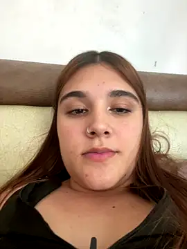 Snapshot of Magic-Smilee chatting on October 14, 2025, 9:15 pm Magic-Smilee online show from October 14, 2025, 9:15 pm