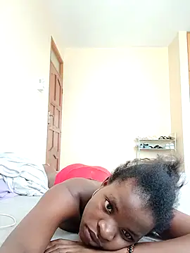 hotgal1112 online show from November 9, 2025, 12:20 pm