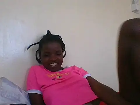 hotgal1112 online show from November 27, 2025, 8:48 am