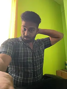 Snapshot of Handsomehunk_4U chatting on January 23, 2025, 10:43 am Handsomehunk 4U online show from January 23, 2025, 10:43 am