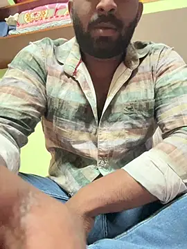 Snapshot of Handsomehunk_4U chatting on February 1, 2025, 1:20 pm Handsomehunk 4U online show from February 1, 2025, 1:20 pm