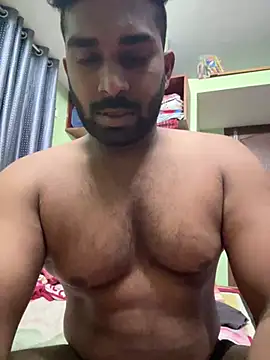 Snapshot of Handsomehunk_4U chatting on January 22, 2025, 1:11 pm Handsomehunk 4U online show from January 22, 2025, 1:11 pm