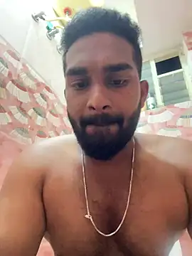 Snapshot of Handsomehunk_4U chatting on December 18, 2024, 1:45 pm Handsomehunk 4U online show from December 18, 2024, 1:45 pm