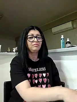 Milf Abigail online show from April 11, 2026, 1:35 am