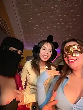 ORLA86 online show from November 17, 2025, 11:09 pm