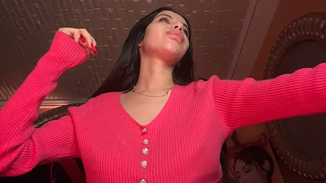 Snapshot of ORLA86 chatting on February 21, 2025, 8:40 am ORLA86 online show from February 21, 2025, 8:40 am