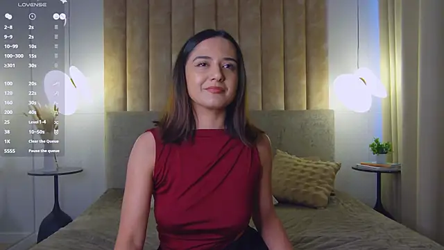 Snapshot of Gabriella_Wils chatting on July 16, 2026, 7:27 am Gabriella Wils online show from July 16, 2026, 7:27 am