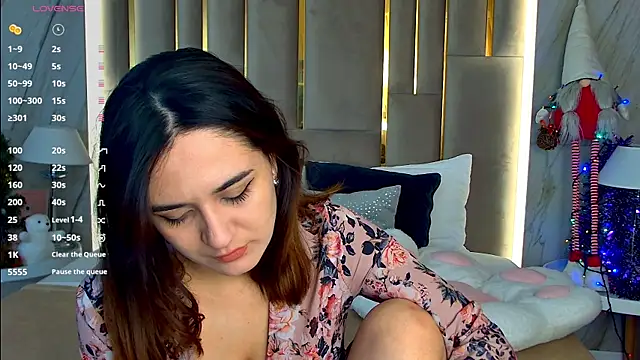 Snapshot of Gabriella_Wils chatting on January 8, 2025, 5:27 am Gabriella Wils online show from January 8, 2025, 5:27 am