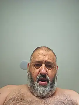 polla calientes47 online show from September 26, 2025, 12:56 pm