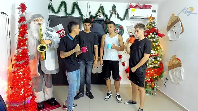 badguyss bisex online show from December 18, 2025, 11:36 am