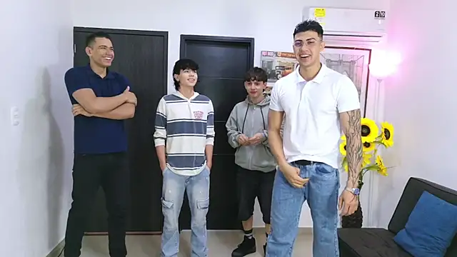 badguyss bisex online show from April 15, 2026, 11:27 am