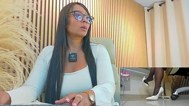 lulu 072 online show from February 5, 2026, 12:17 am