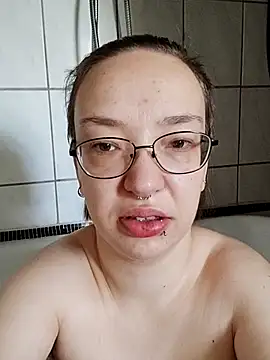 Snapshot of Isabella_Geney chatting on November 22, 2025, 2:05 pm Isabella Geney online show from November 22, 2025, 2:05 pm