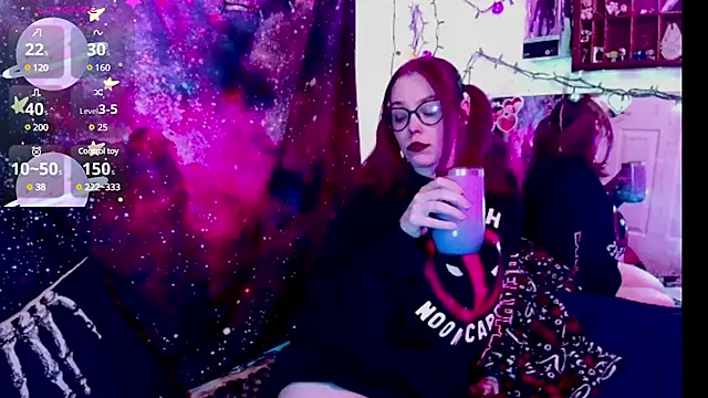 EverlyEster online show from January 12, 2025, 5:34 am