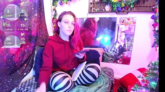 EverlyEster online show from December 14, 2024, 9:51 am