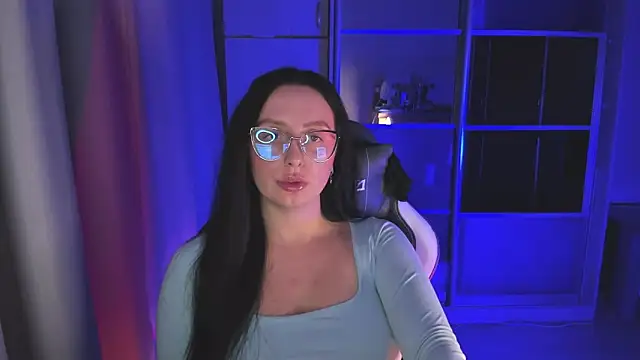 Snapshot of Christy_Calypso chatting on November 5, 2025, 3:37 pm Christy Calypso online show from November 5, 2025, 3:37 pm