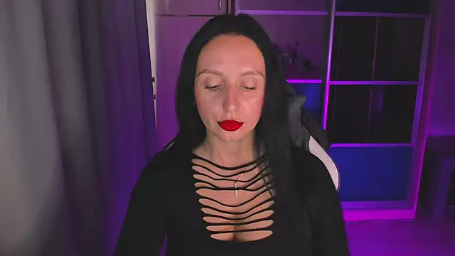 Snapshot of Christy_Calypso chatting on June 24, 2026, 3:32 pm Christy Calypso online show from June 24, 2026, 3:32 pm