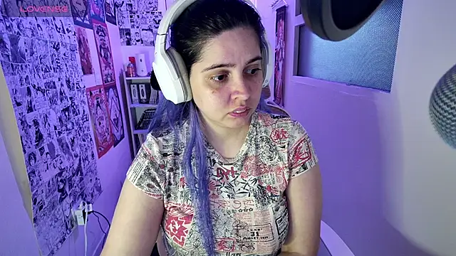 Vallolet Spencer online show from November 11, 2025, 5:35 am