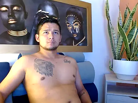 henrique Batman Latex017 online show from February 2, 2025, 2:59 am